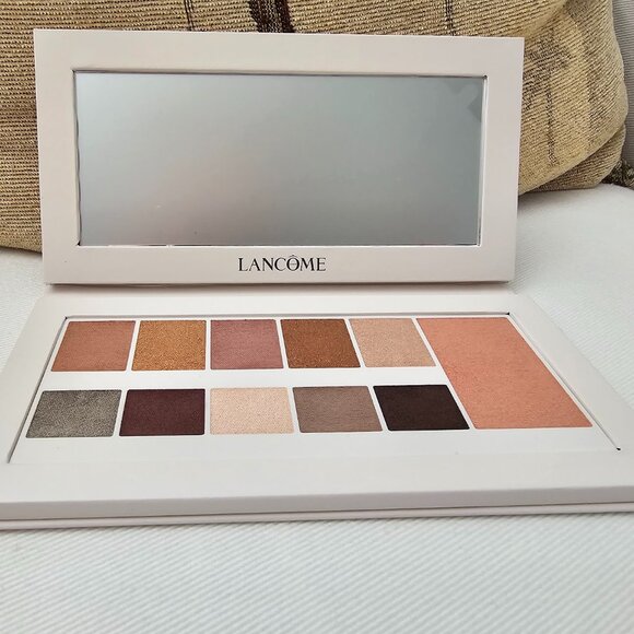 LANCOME Limited Edition Eyeshadow and Blush Makeup Palette with Mirror Combo Set - Picture 1 of 5